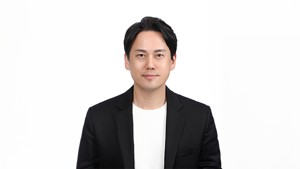 Incheon National University Professor Kyu-hwan Kim of the Department of Library and Information Scie 대표이미지